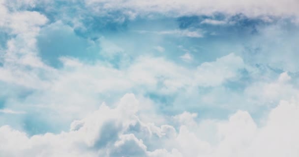 Flight over the clouds. Realistic animation — Vídeo de Stock