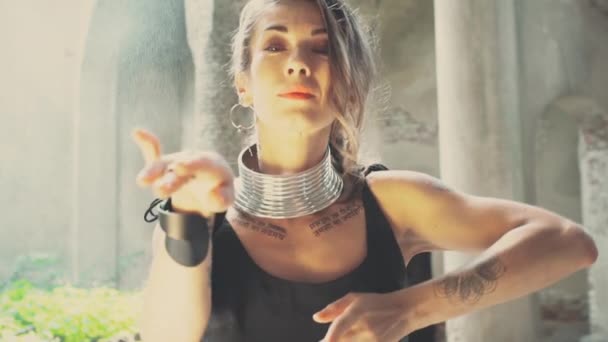 Dancing Woman Sunny Day Castle — Videoclip de stoc