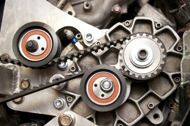 Otomobilin motor spor