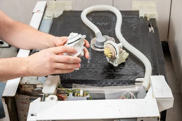 New Pump Dishwasher Hands Men Background Disassembled Dishwasher — Stock Photo, Image