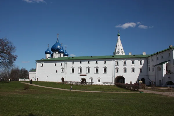 Câmaras de Arhierejsky no Kremlin Suzdal. Rússia, região de Vladimir, Suzdal. Anel de Ouro da Rússia . — Fotografia de Stock