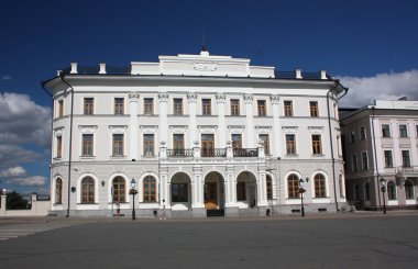 kazan içinde sokak kremlin idari bina. Rusya