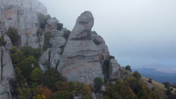 Aerial Footage Mountains Rocky Sculptures Getting Covered Clouds High Quality — Vídeo de stock