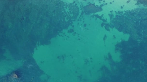 Abstract Sea Overhead Aerial Perfectly Clear Ocean Water Corals Footage — Vídeo de stock