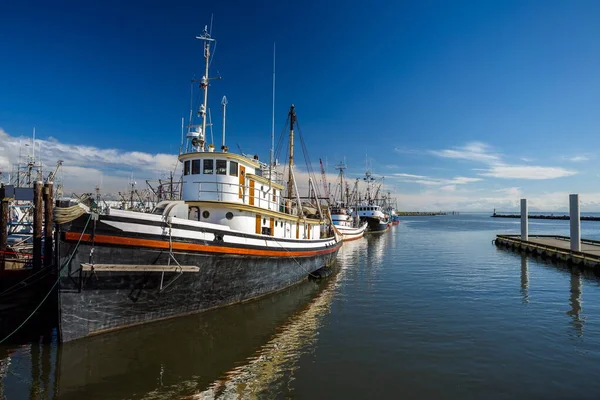 Fiskebåtar Marina Och Molnig Himmel Denna Marina Ligger Området Steveston — Stockfoto