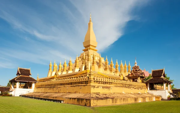 Pha že luang památník, vientiane, laos. — Stock fotografie