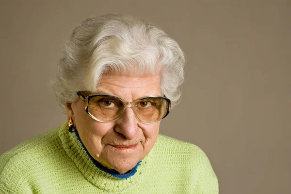 Hispanic Elderly Lady Portrait — Stock Photo, Image