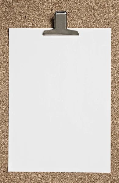 Blank Paper Metal Clip Cork Surface — Stockfoto