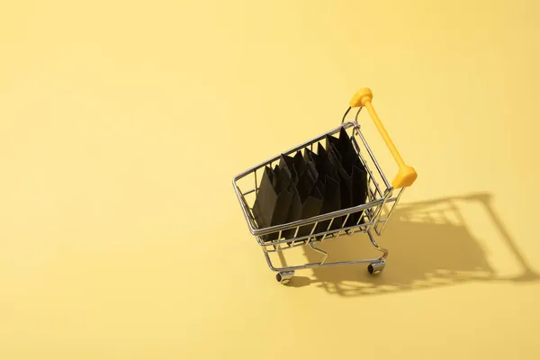 Miniatur Einkaufswagen Mit Einkaufstaschen Black Friday Sale — Stockfoto