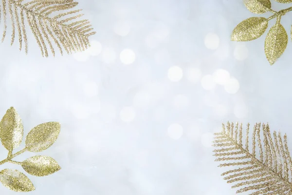 Decoratieve Gouden Takjes Glitter Bokeh Licht Met Kopieerruimte Kerst Nieuwjaar — Stockfoto