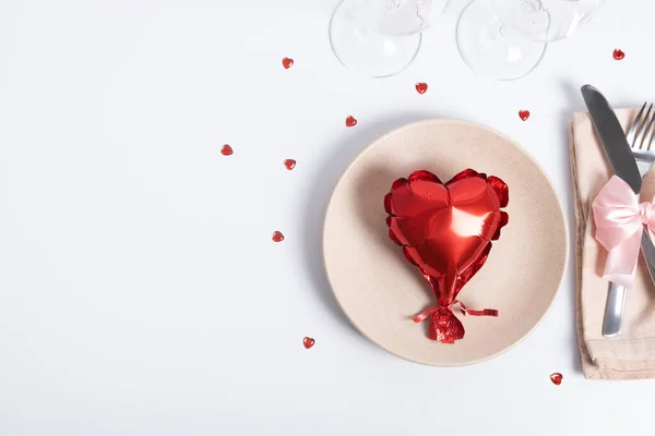 Top View Cutlery Plate Red Heart Shaped Balloon Table Serving — Fotografia de Stock