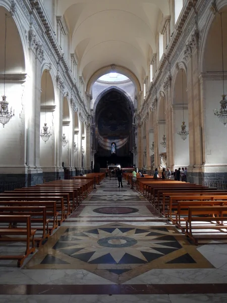 The main nave of the Cathedral of Catania — Stock Photo, Image