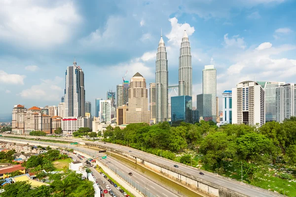 Skyline von Kuala Lumpur, Malaysia. — Stockfoto