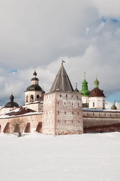 Kirillo-belozersky 修道院。文化遗产的俄罗斯独 — 图库照片