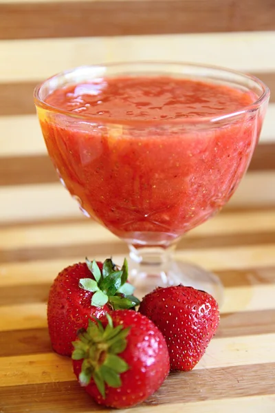 Strawberry Bowl — Stock Photo, Image