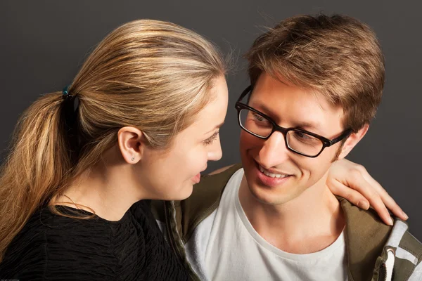 Retrato de una pareja apasionada — Foto de Stock