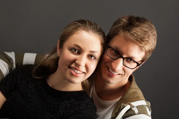 Portrait d'un couple passionné — Photo