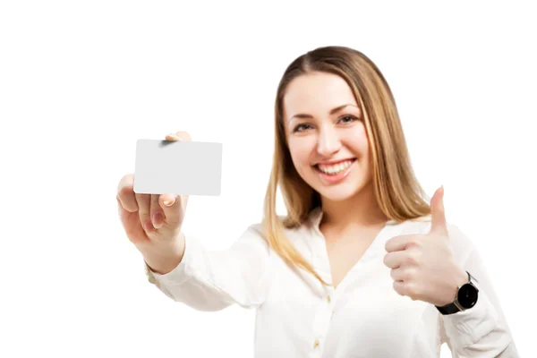 Jovem segurando tabuleta em branco . — Fotografia de Stock