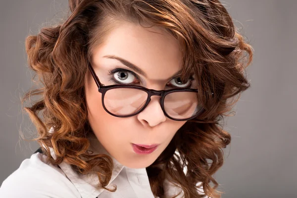 Surprised woman in glasses — 图库照片