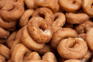 Piyasadaki tatlı çörekler