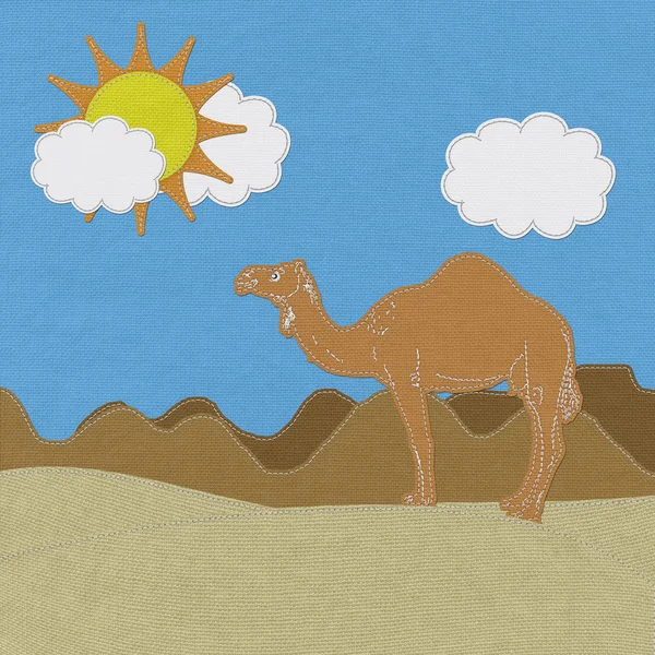 Yalnız deve üzerinde kumaş backgr dikiş tarzı ile çöl kum — Stok fotoğraf