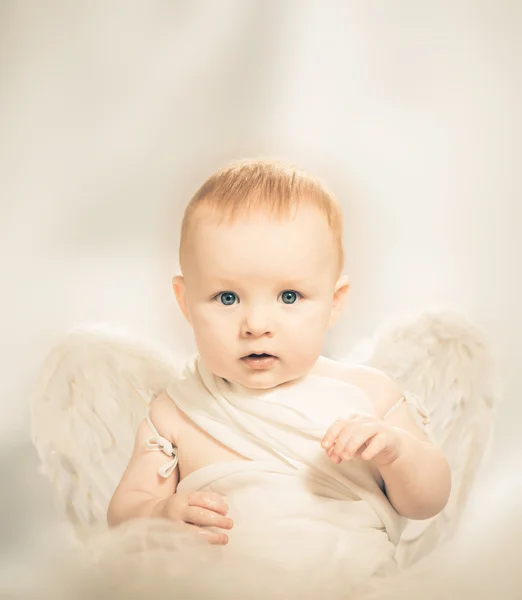 小さな赤ちゃん天使 — ストック写真
