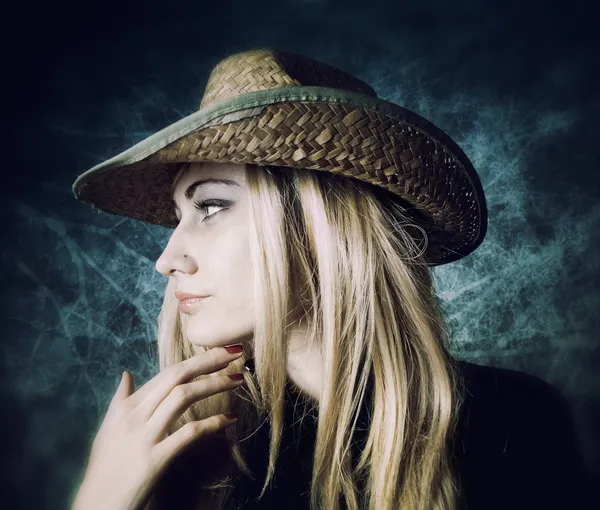 Blond in hat — Stock Photo, Image