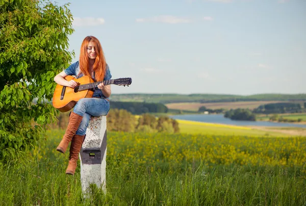 Melodia à beira da estrada — Fotografia de Stock