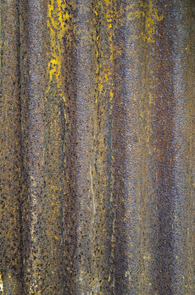電流を通された鉄の腐食 — ストック写真