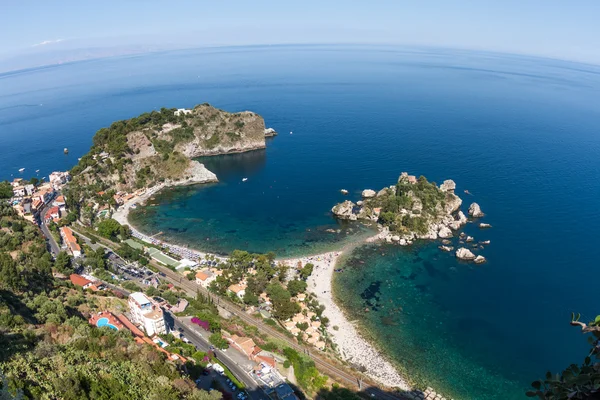 Isola bella, Sicilya, Taormina yakınlarında küçük bir ada.