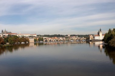Prag 'daki Charles Köprüsü