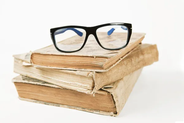 Gafas y libros —  Fotos de Stock