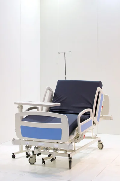 Krankenhausbett — Stockfoto