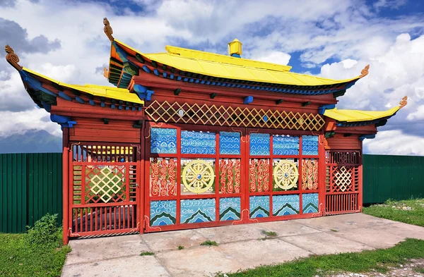 Portão de templo budista — Fotografia de Stock