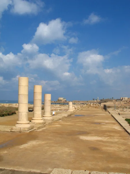Стовпці в Кесарії — стокове фото