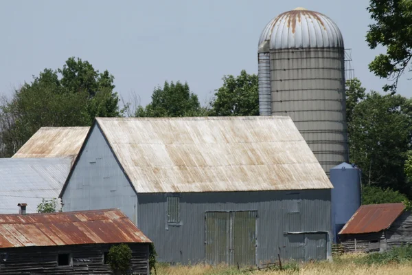 Bâtiments agricoles anciens — Photo