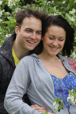 sevimli genç bir çift