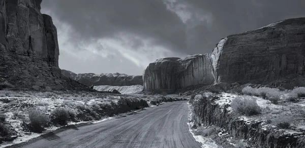 Monumento valle en invierno — Foto de Stock