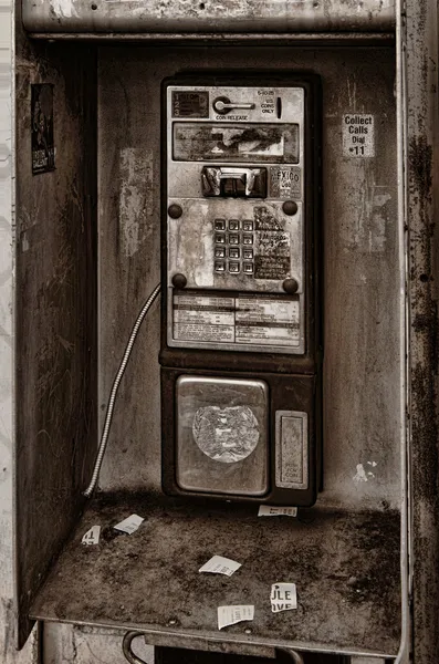 Destroyed Phone Booth — Stock Photo, Image