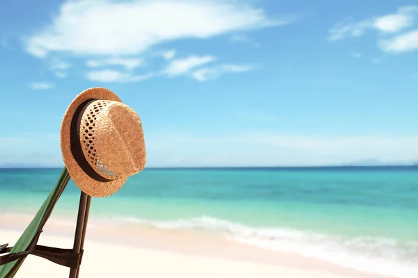 Fondo Vacaciones Con Sombrero Paja Playa Tropical Brillante Verano Fondo — Foto de Stock