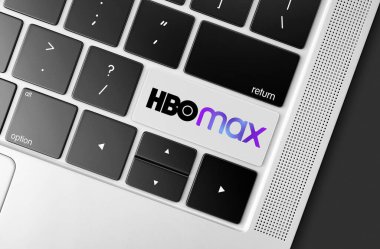 Vilnius, Litvanya - 14 Mayıs 2022: HBO Max video yayın platformunun anahtarı bilgisayar klavyesinde, küresel iletişim ve modern teknolojinin konsept resmi
