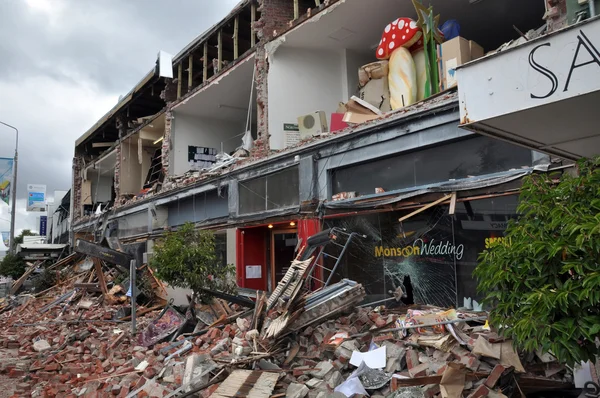 Christchurch Earthquake - Merivale Shops In Ruins — Stock Photo, Image