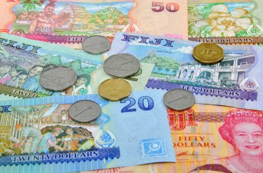2, 5, 10, 20 & 50 Doları notları da dahil olmak üzere Fiji para birimi.