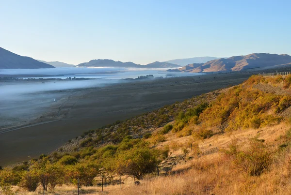 La valle Waitaki all'alba, Otago, Nuova Zelanda . — Foto Stock