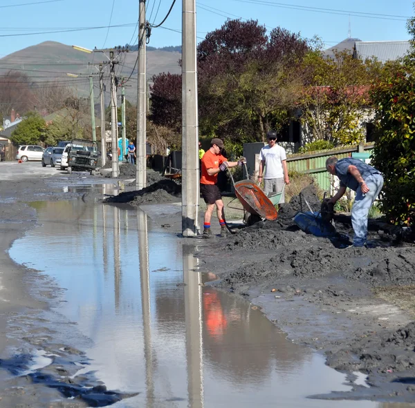 A grande limpeza após o terremoto de Christchurch — Fotografia de Stock