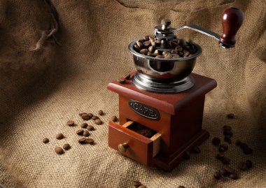 Kahve öğütücüsü..