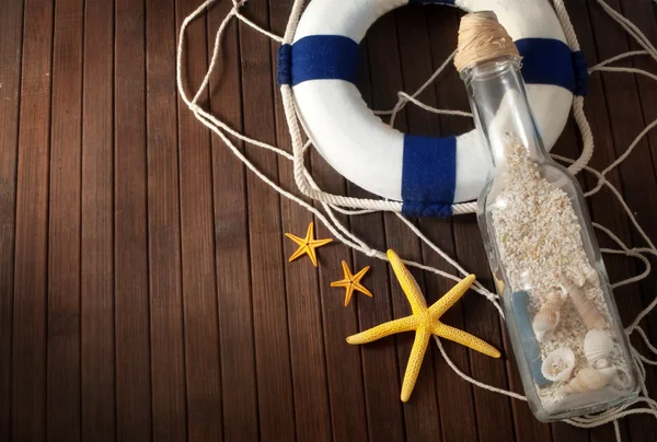 Deniz tema natürmort.