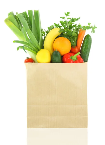 Fresh vegetables and fruits in a paper grocery bag — Stock Photo, Image