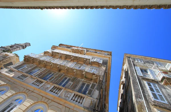 Oude gebouwen in corfu, Griekenland — Stockfoto