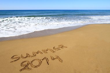 Yaz kumsalda yazılı 2014
